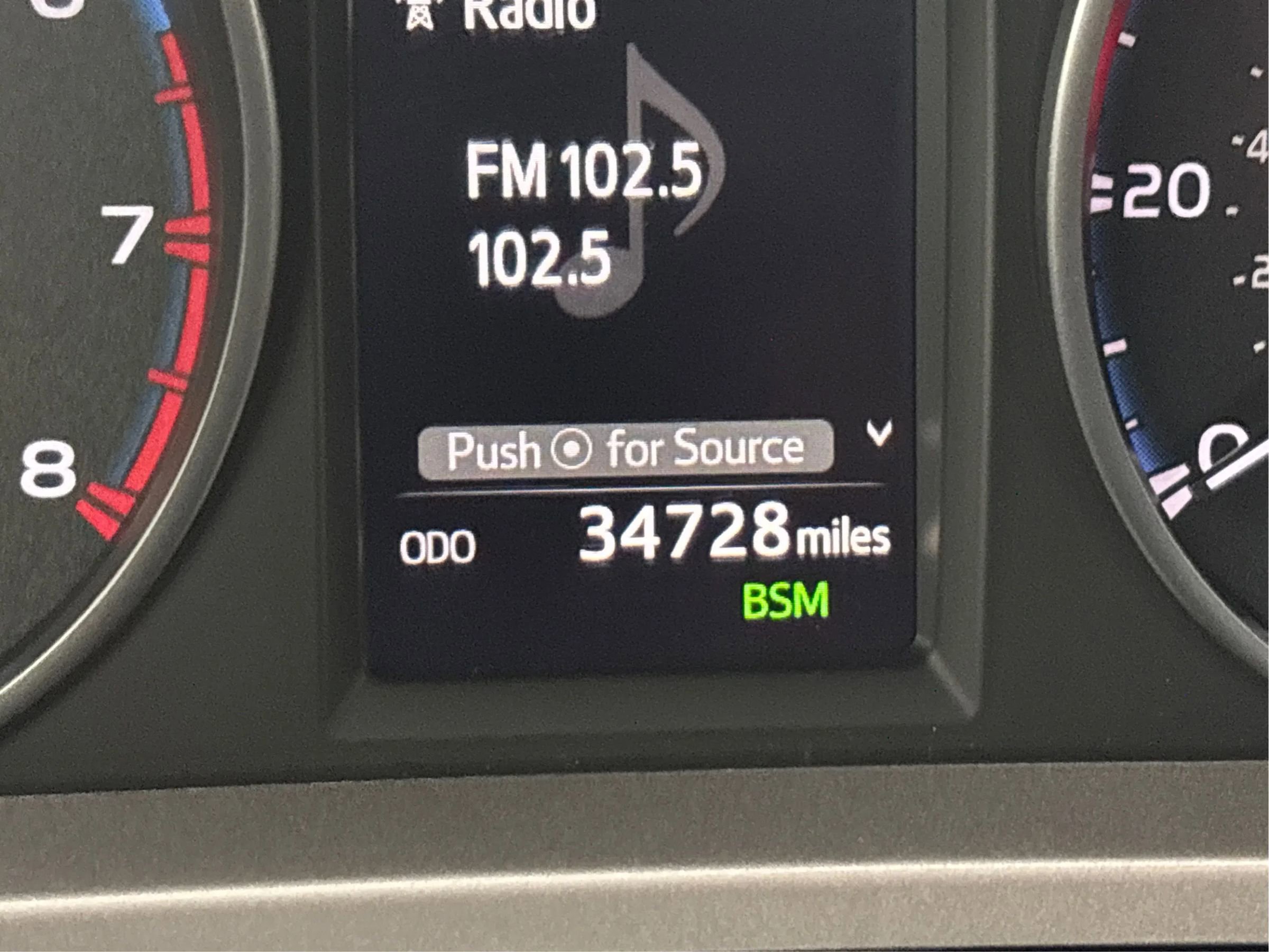 Used 2018 Toyota RAV4 XLE w/ Plus Extra Value Package AWD/4WD image 45