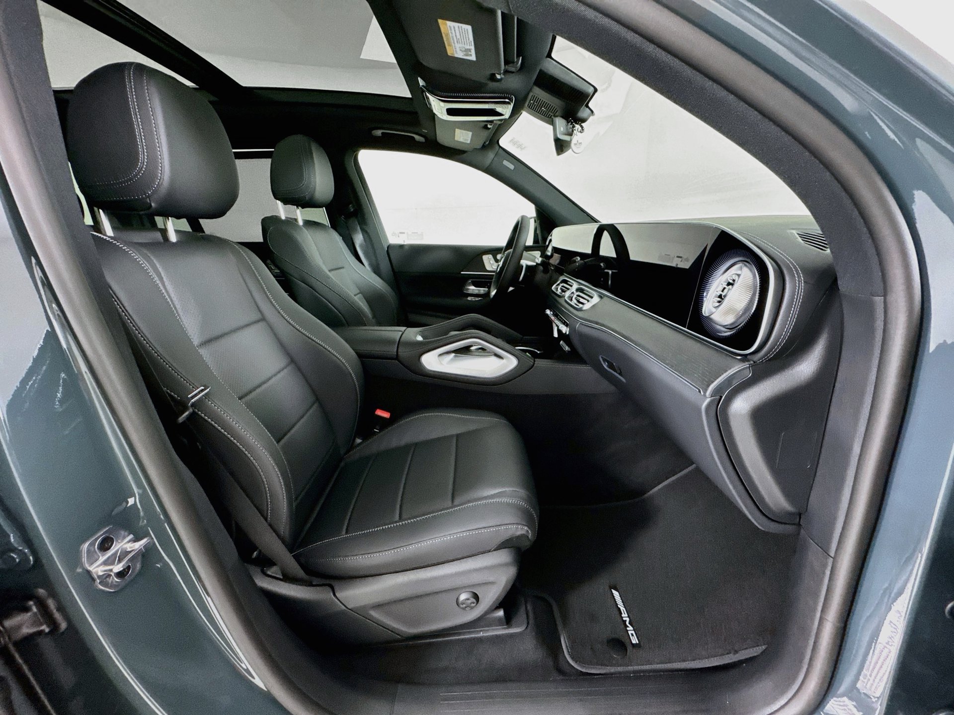 New 2027 Mercedes-Benz GLS 450 4MATIC image 32