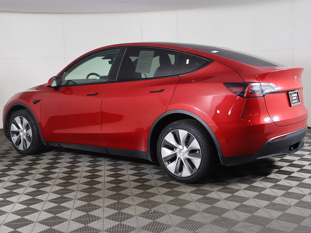 Used 2023 Tesla Model Y Long Range AWD/4WD image 10