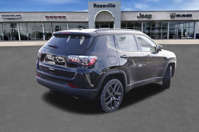 New 2026 Jeep Compass Limited image 3