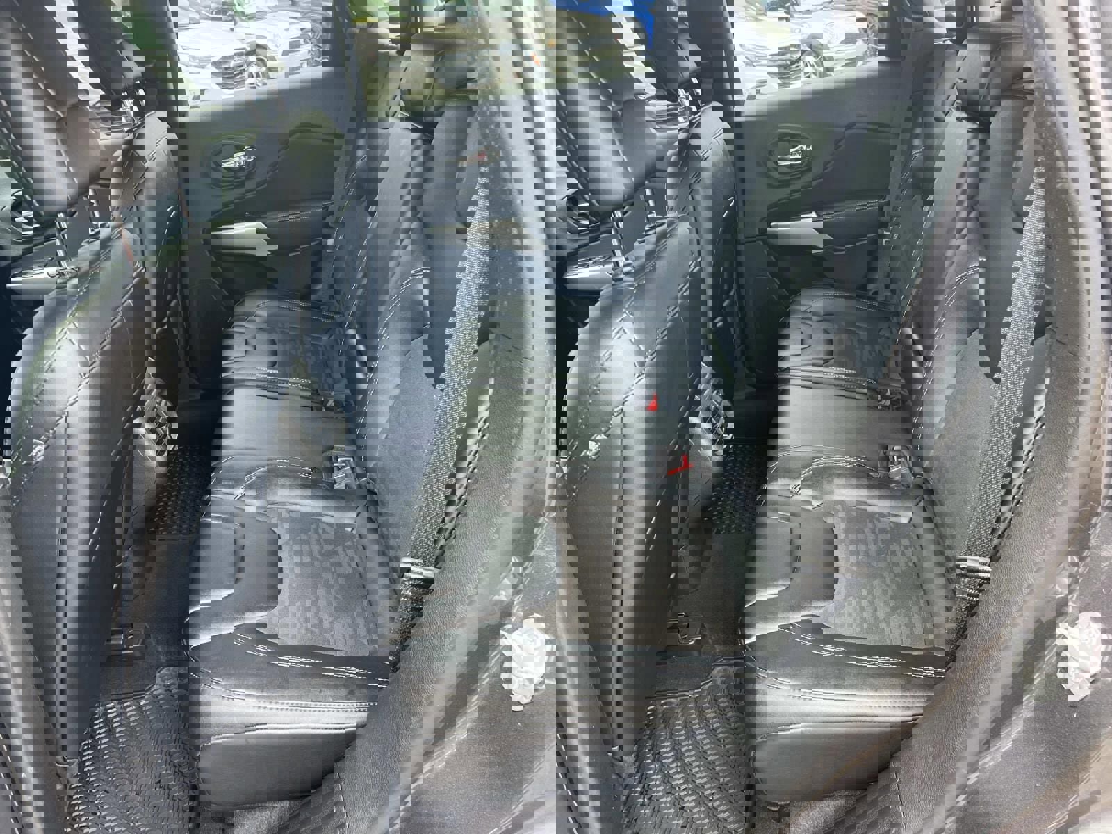 Used 2022 Jeep Cherokee Latitude AWD/4WD image 20