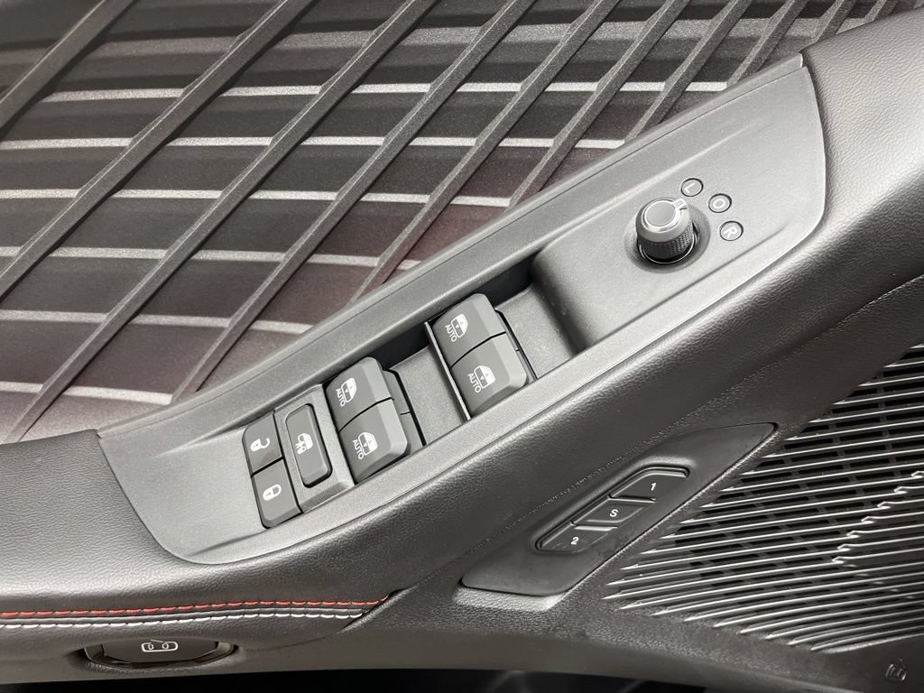New 2026 Dodge Charger R/T AWD/4WD image 7