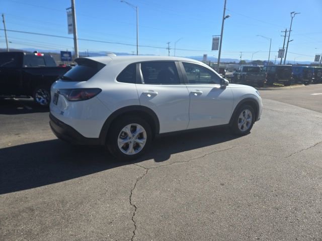 Used 2025 Honda HR-V LX image 6