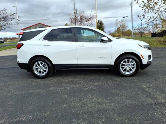 Used 2024 Chevrolet Equinox LT w/ LPO, Floor Liner Package image 4