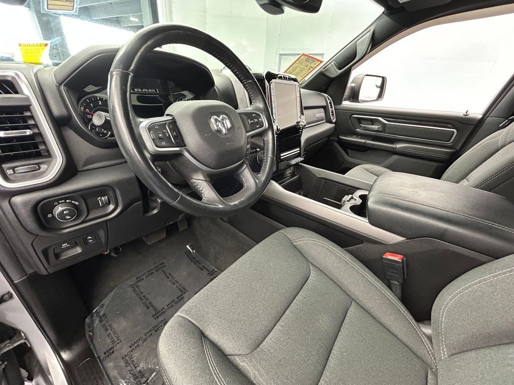 Used 2022 RAM 1500 Big Horn w/ Night Edition RWD image 18