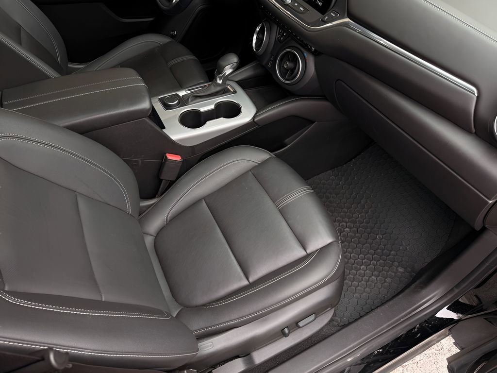 Used 2023 Chevrolet Blazer LT w/ Midnight/Sport Edition image 21