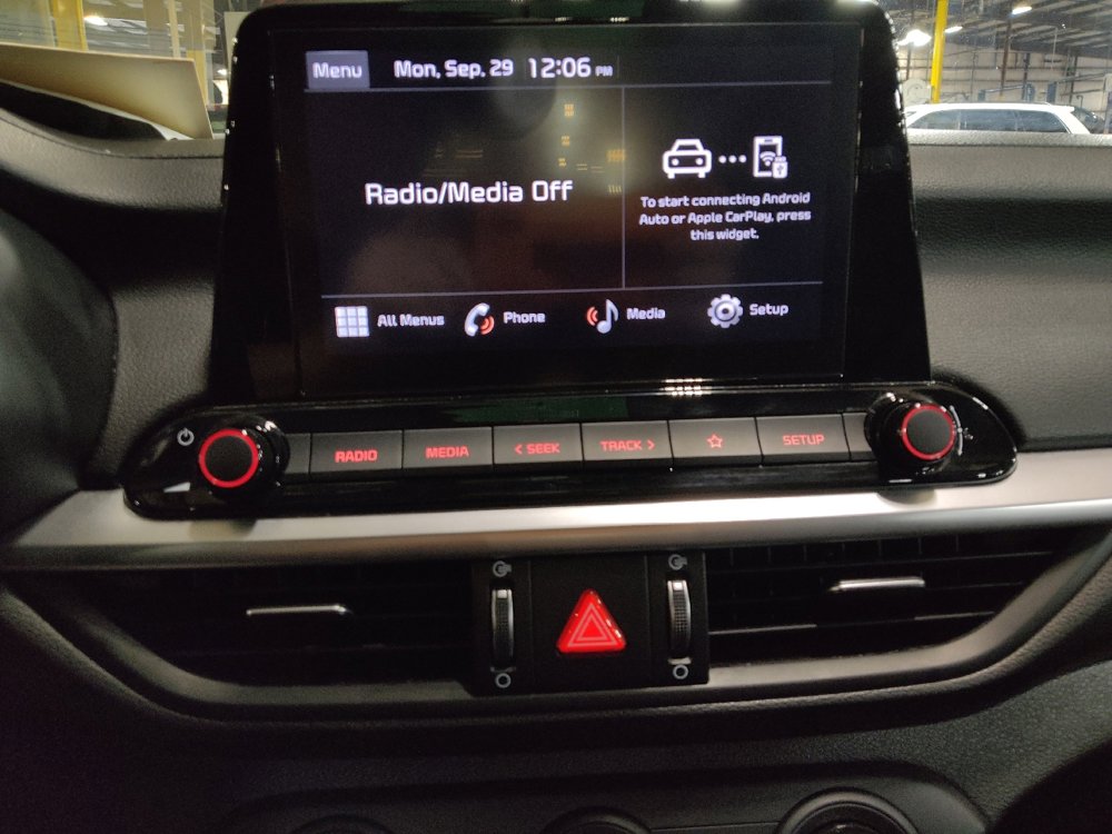 Used 2024 Kia Forte LXS image 25