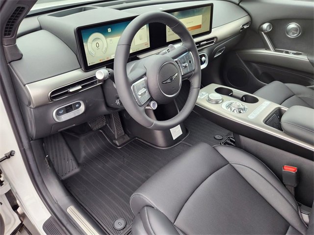 Used 2025 Genesis GV60 Advanced image 5