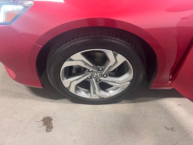 Used 2018 Honda Accord EX image 30