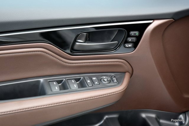 New 2026 Honda Odyssey Touring image 6