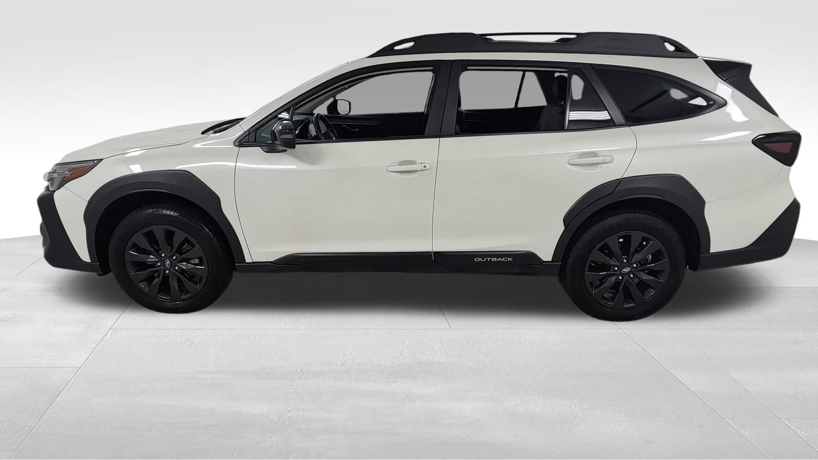 Used 2025 Subaru Outback Onyx Edition XT AWD/4WD image 7