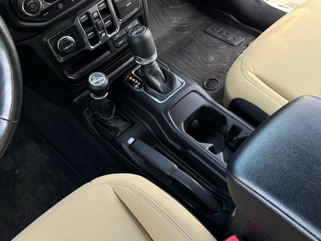 Used 2020 Jeep Wrangler Unlimited Sport image 28