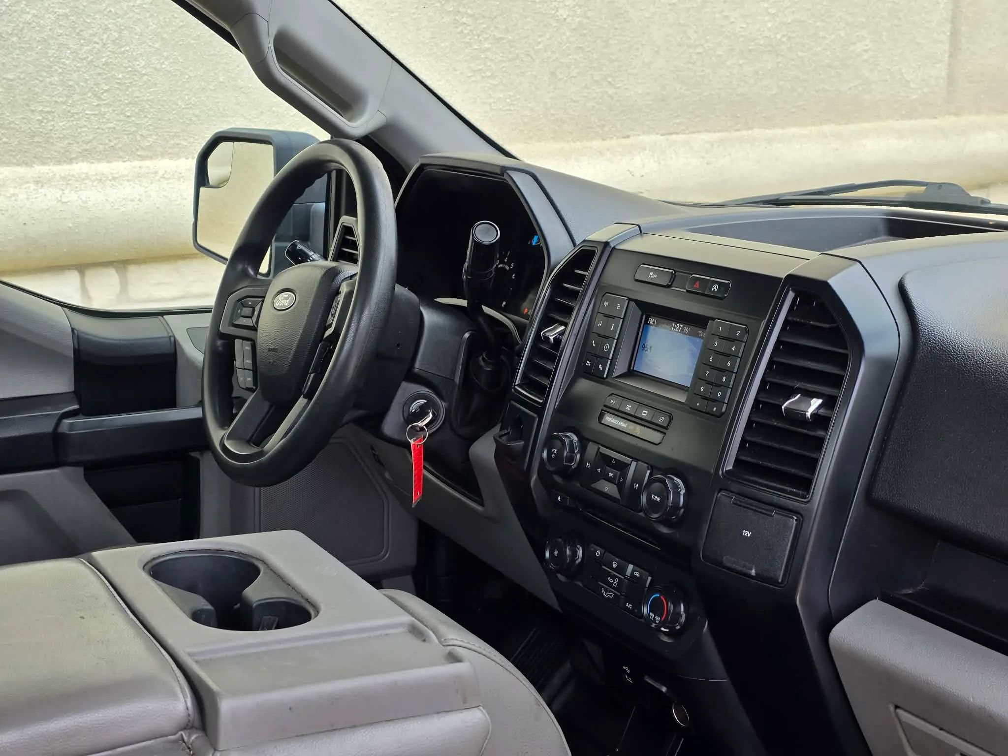 Used 2018 Ford F150 XL w/ Equipment Group 101A Mid RWD image 12