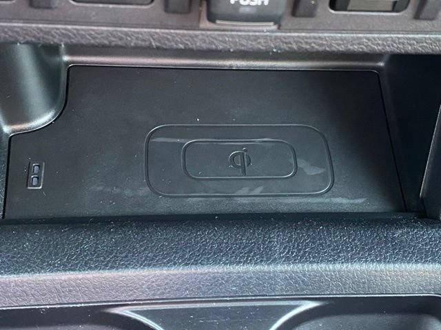 Used 2019 Toyota Tacoma TRD Off-Road w/ Technology Package AWD/4WD image 20