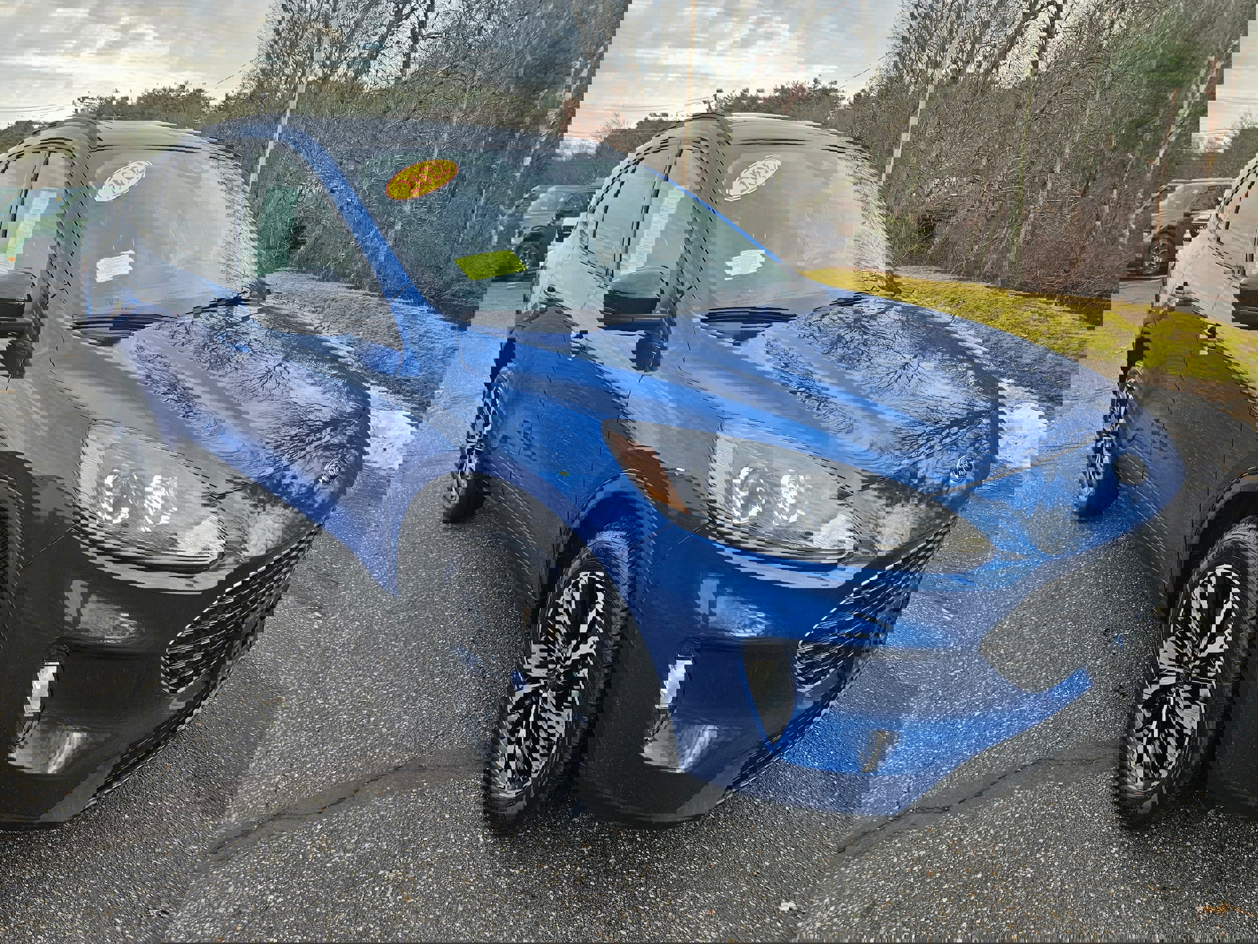 Certified 2022 Ford Escape SEL w/ SEL Stealth AWD Package image 3