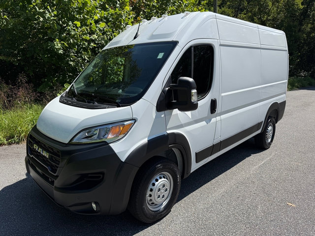 New 2026 RAM ProMaster 1500 w/ Safety Group FWD image 3