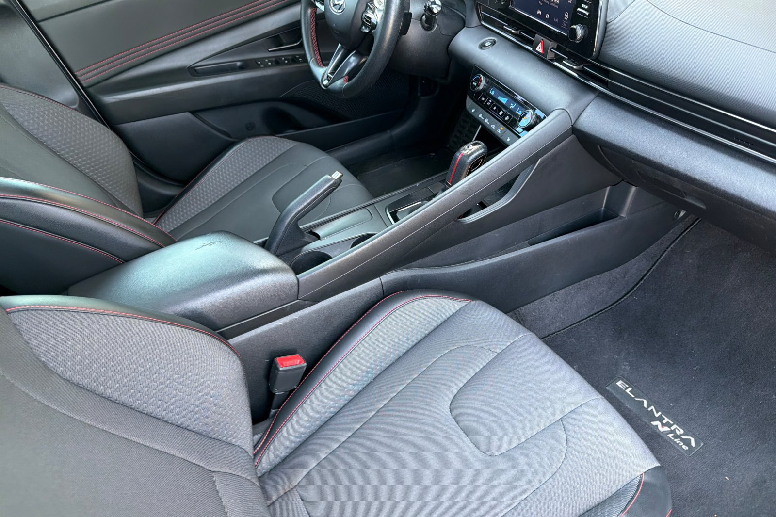 Used 2022 Hyundai Elantra N Line FWD image 19