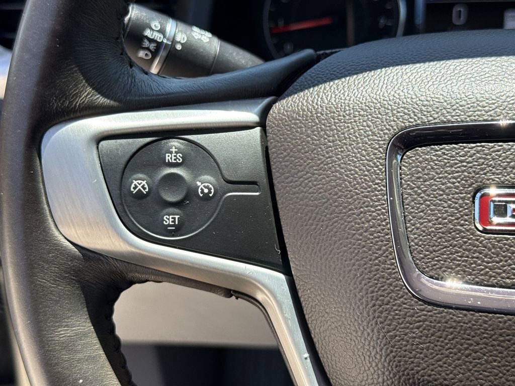 Used 2017 GMC Acadia SLT FWD image 26