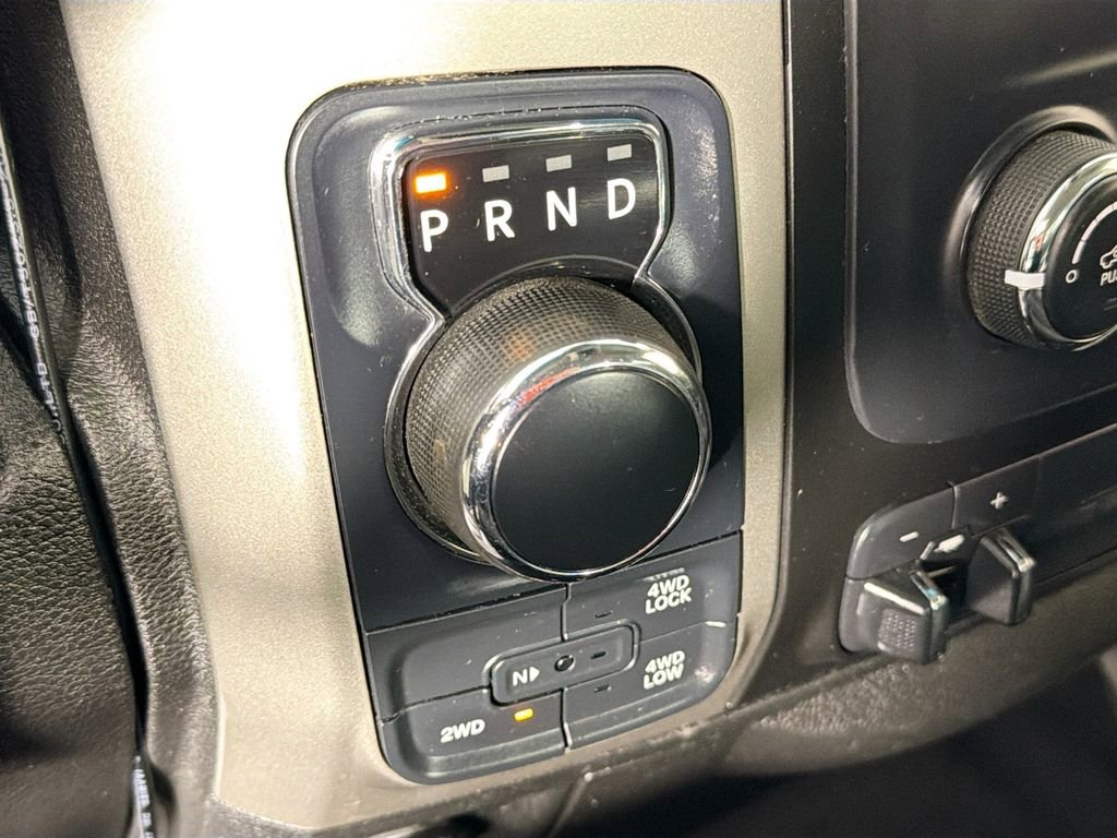 Used 2019 RAM 1500 Classic SLT image 16