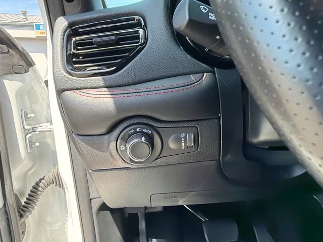 Used 2025 Dodge Durango R/T AWD/4WD image 26