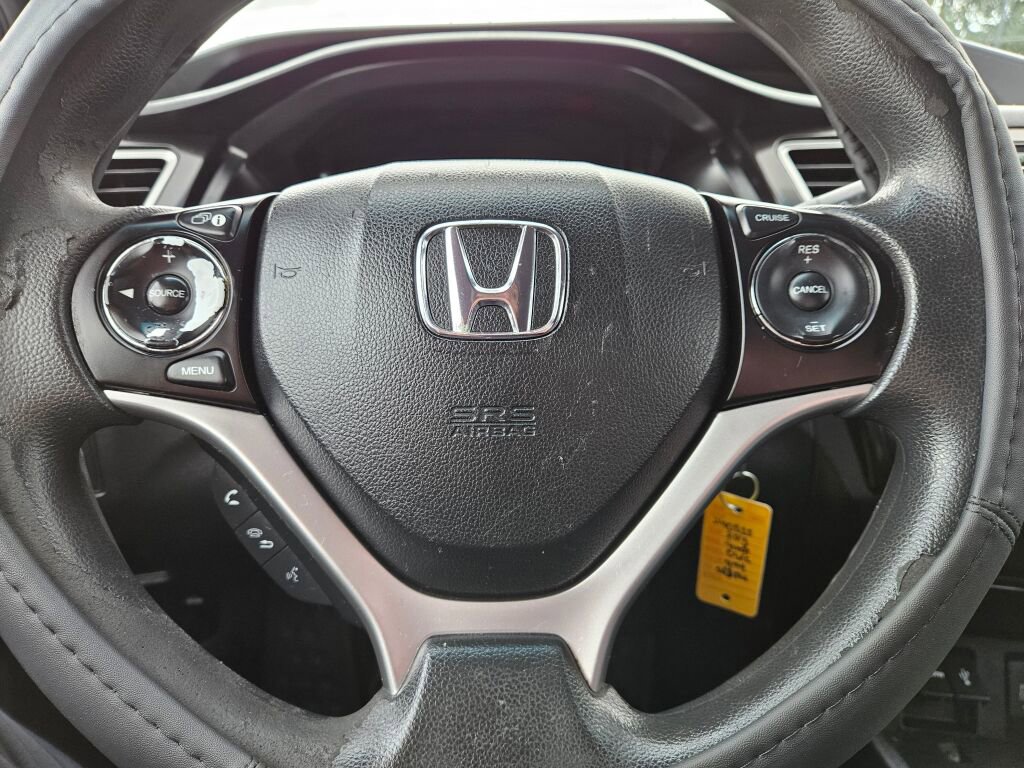 Used 2015 Honda Civic SE image 18