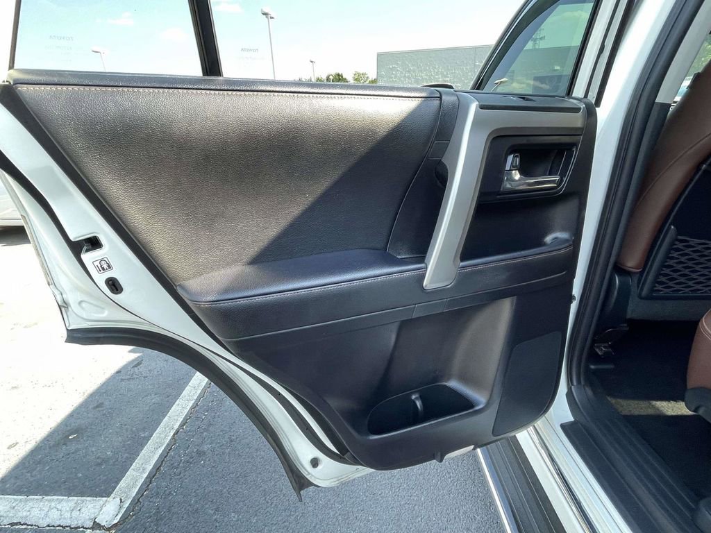 Used 2023 Toyota 4Runner Limited RWD image 17
