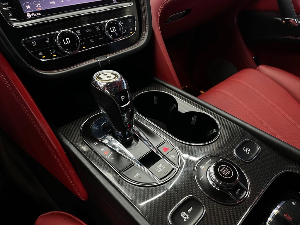 Used 2020 Bentley Bentayga AWD/4WD image 21