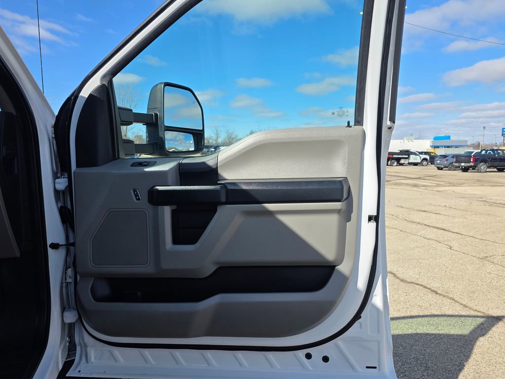 Used 2021 Ford F450 XL w/ Power Equipment Group AWD/4WD image 32