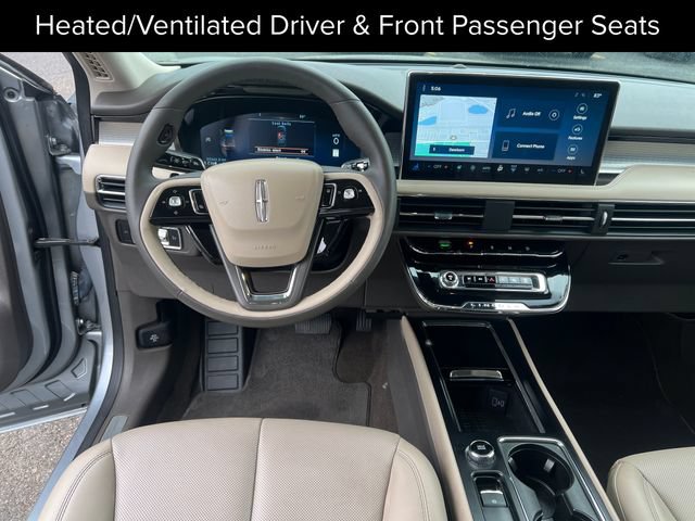 Certified 2023 Lincoln Corsair AWD w/ Equipment Group 101A image 16