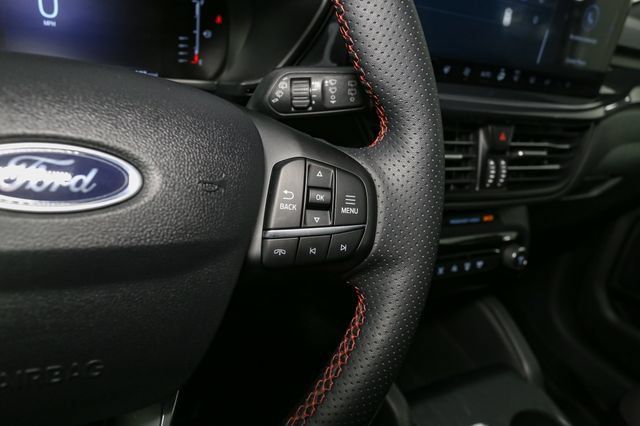 Used 2024 Ford Escape ST-Line w/ Tech Pack #1 AWD/4WD image 35