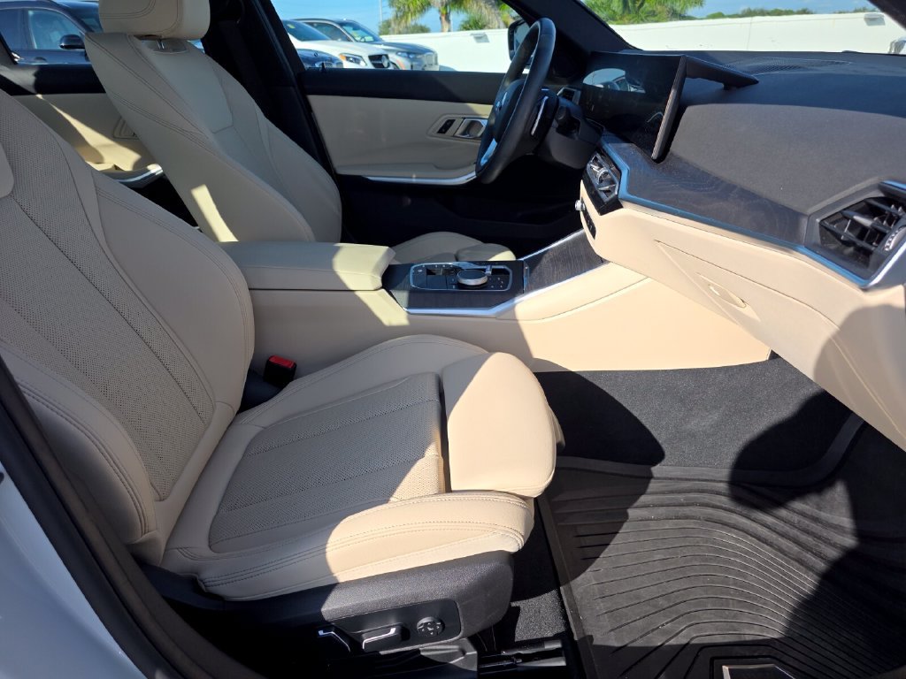 Certified 2024 BMW 330i Sedan w/ Convenience Package RWD image 27