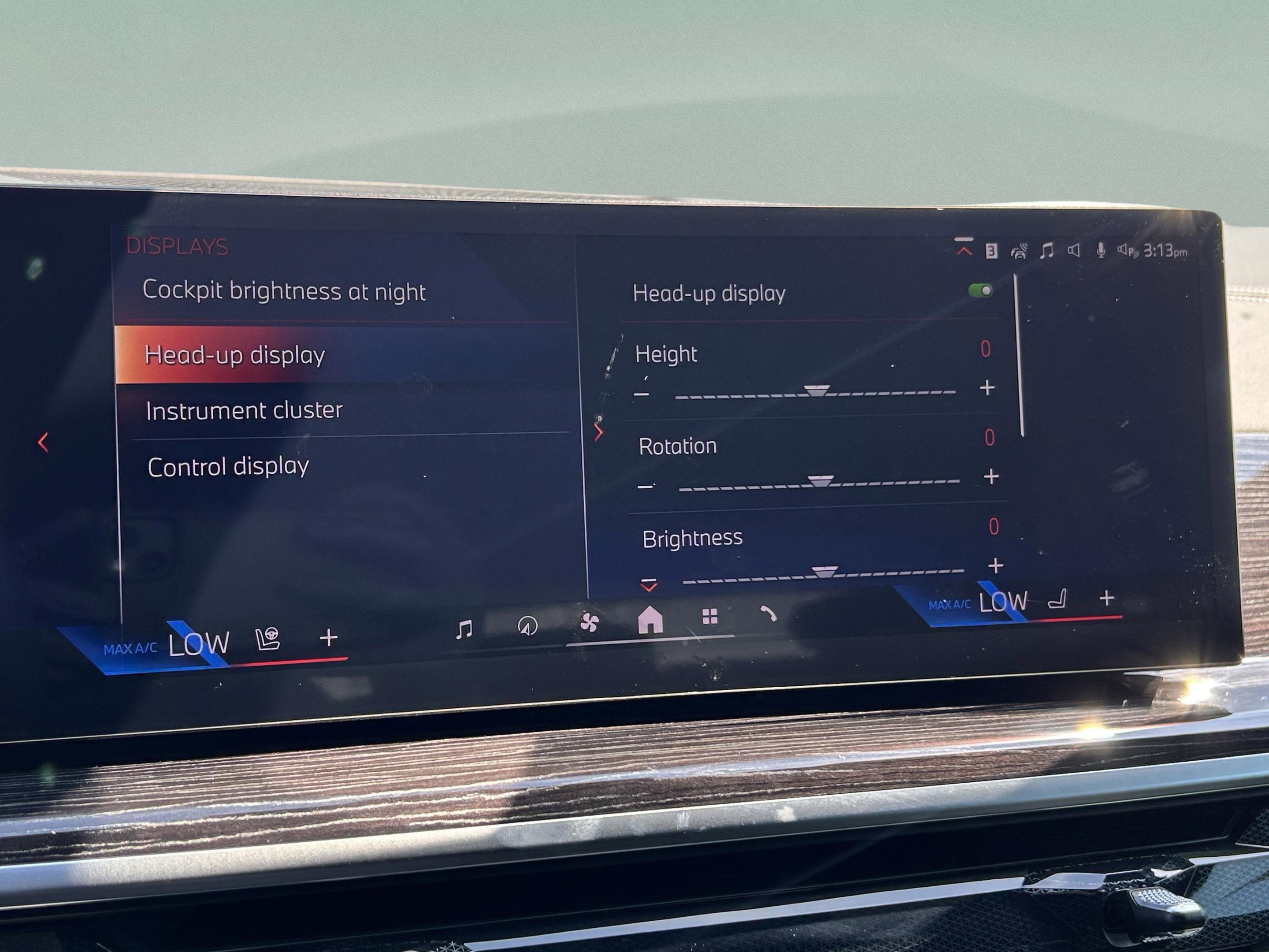 Used 2026 BMW X5 xDrive50e w/ M Sport Package image 18