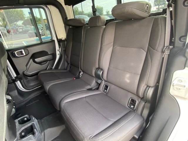 Used 2022 Jeep Gladiator Sport AWD/4WD image 25