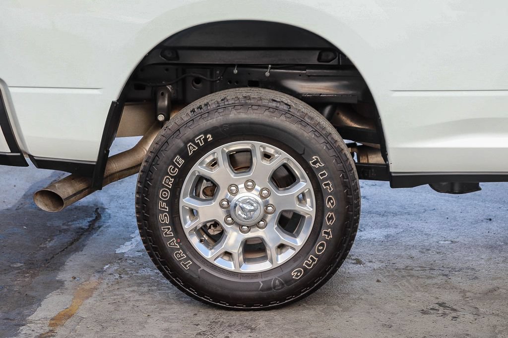 Used 2024 RAM 2500 Laramie AWD/4WD image 12