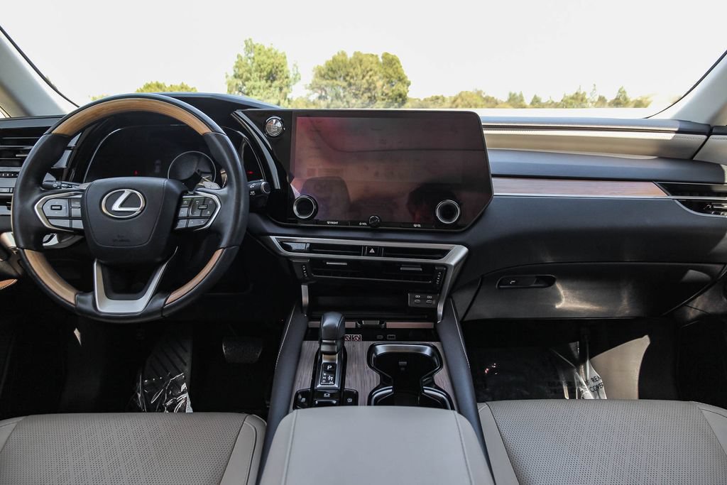 Certified 2024 Lexus RX 350 Premium Plus w/ Accessory Package (Z1) FWD image 13