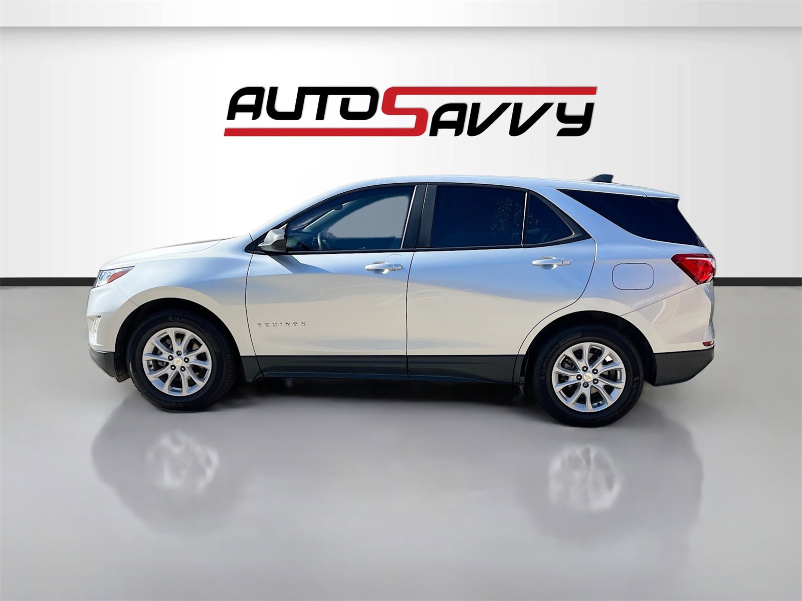 Used 2021 Chevrolet Equinox LS w/ LS Convenience Package image 4