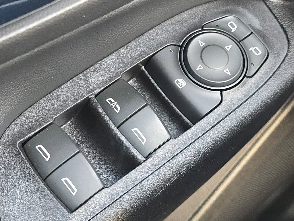 Used 2019 Chevrolet Equinox LT image 23