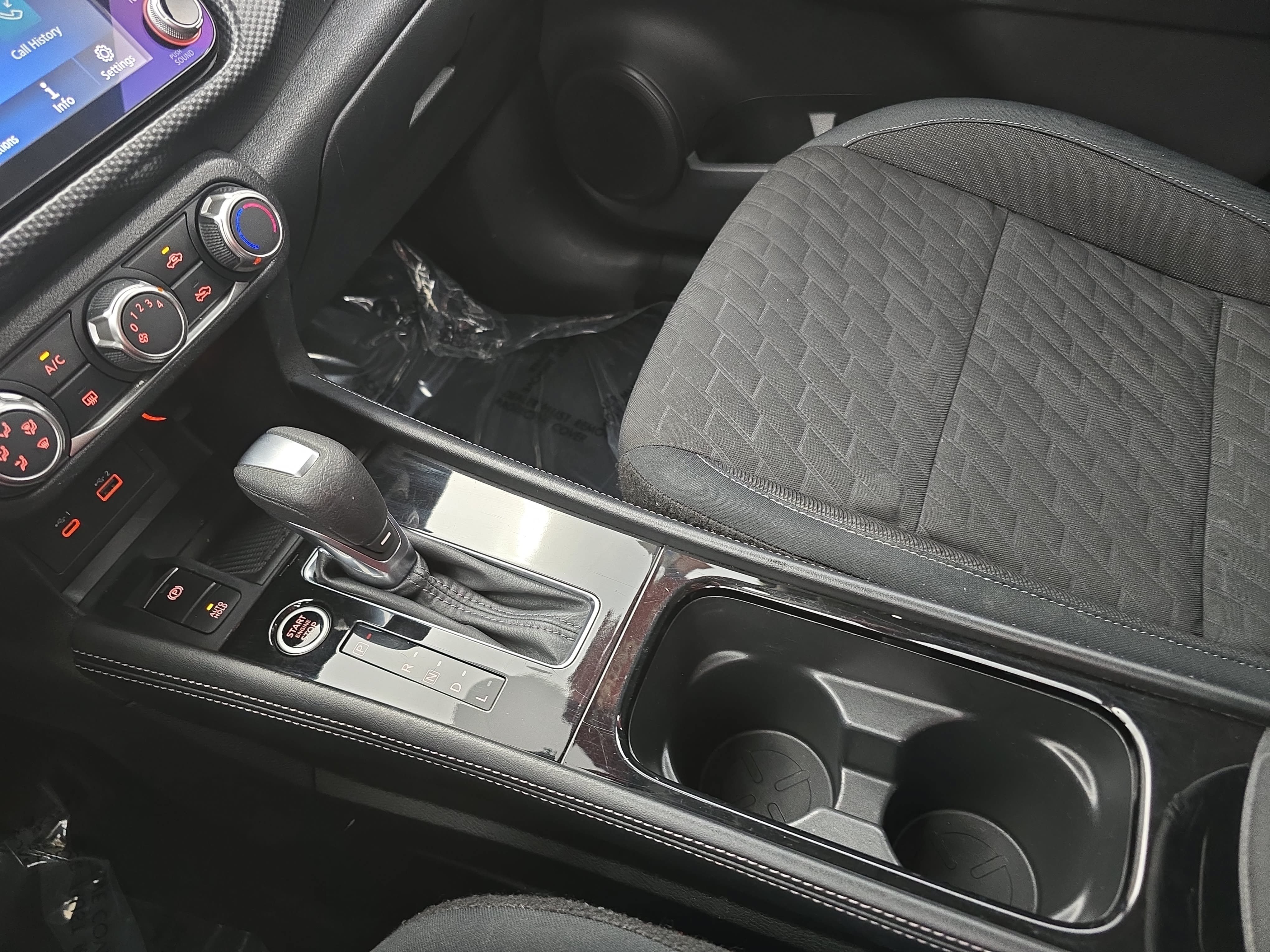 Certified 2023 Nissan Kicks SV FWD image 23