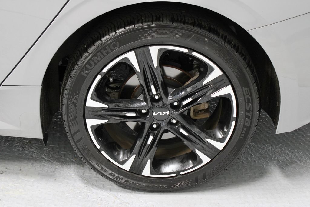 Used 2022 Kia K5 GT-Line FWD image 19