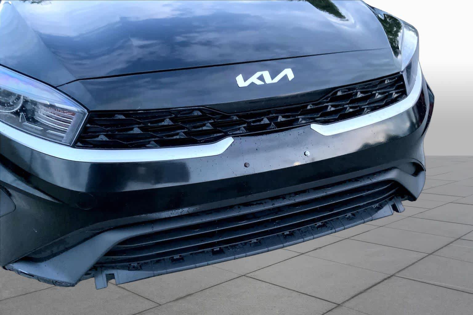 Used 2023 Kia Forte LXS FWD image 32