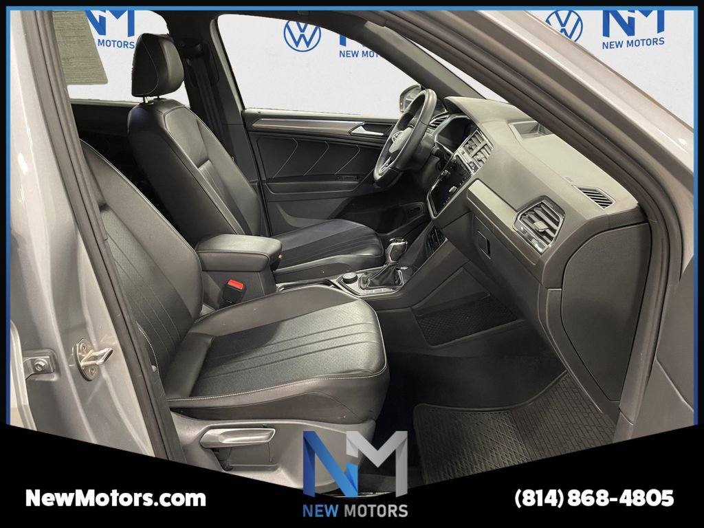 Used 2022 Volkswagen Tiguan SE R-Line image 15