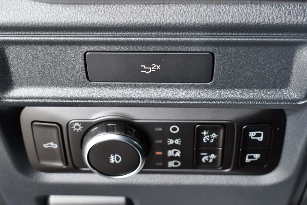 New 2026 Ford F150 XLT w/ Equipment Group 302A MID image 31