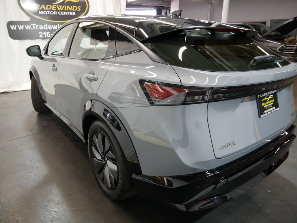 Used 2024 Nissan Ariya AWD image 6