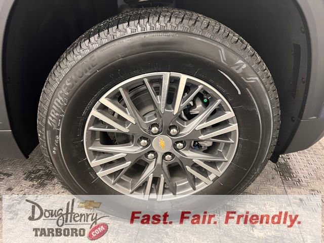 New 2026 Chevrolet Traverse LT w/ Driver Confidence Package FWD image 20