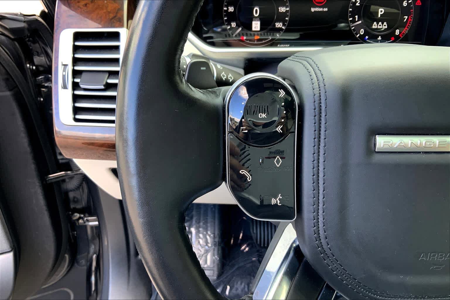 Used 2020 Land Rover Range Rover HSE AWD/4WD image 23