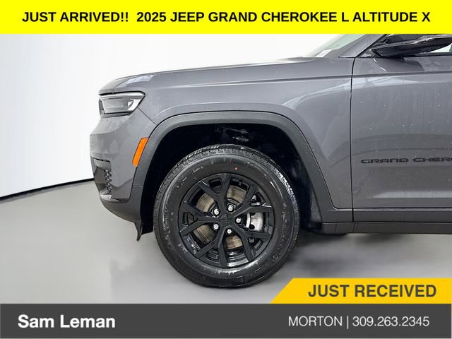 New 2025 Jeep Grand Cherokee L Altitude image 32