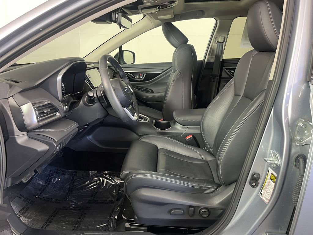 Used 2024 Subaru Outback Touring XT AWD/4WD image 11