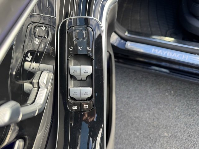 Certified 2024 Mercedes-Benz Maybach S 680 4MATIC image 27
