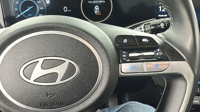 Used 2024 Hyundai Elantra Limited image 20