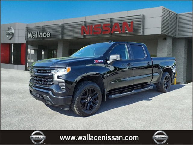 Used 2024 Chevrolet Silverado 1500 RST w/ Z71 Off-Road Package AWD/4WD image 1